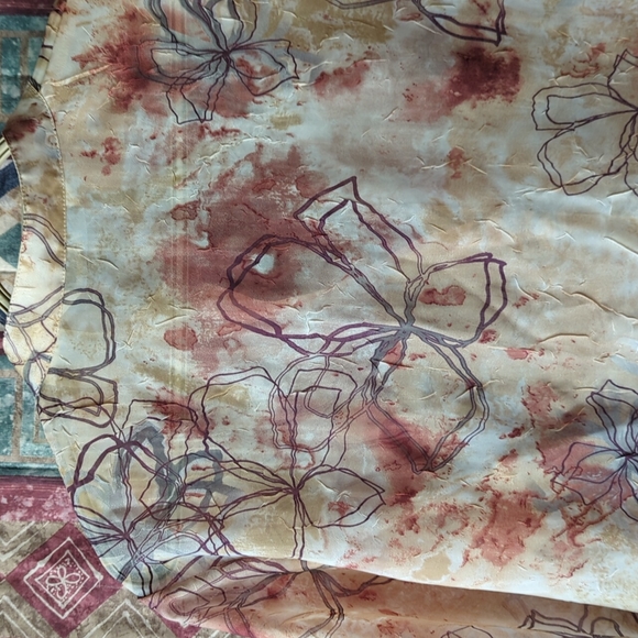 Sheer Flower Blouse - Picture 9 of 10